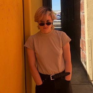 Meet your Posher, Marisa